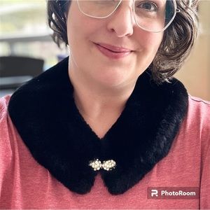 Vintage Faux Fur Collar, Rhinestone clasp